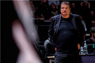 Έξαλλος ο Αταμάν: Πήρε time out με την Βίρτους και δεν μίλησε στους παίκτες του - Βίντεο