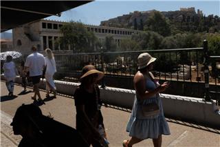 Καιρός: Σταδιακή υποχώρηση της θερμοκρασίας από Τρίτη
