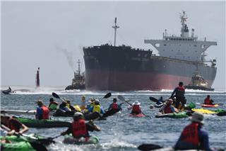 Αυστραλία: Ακτιβιστές παραλύουν το μεγαλύτερο λιμάνι άνθρακα στον κόσμο
