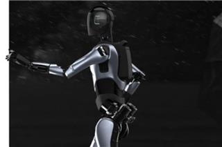 Ρομπότ μπήκε στο βιβλίο ρεκόρ Γκίνες: Περπάτησε αδιάκοπα επί τρεις ημέρες