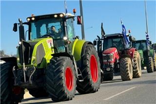 Αγρότες: Βάζουν πλώρη για το λιμάνι του Βόλου - «Αν θέλει, ας έρθει ο εισαγγελέας να μας συλλάβει»