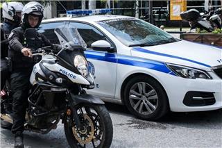 Θεσσαλονίκη: Έδειραν και λήστεψαν 52χρονο αφού πρώτα τον εξανάγκασαν να χορέψει