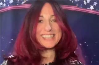 Γυναίκα ισχυρίζεται ότι είναι εξωγήινη - Και ισχυρίζεται ότι έχει αποδείξεις