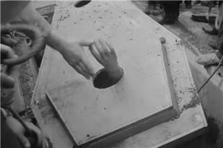 Το πιο μακάβριο ρεκόρ της δεκαετίας του ’60 - Ο εργάτης που έζησε δύο μήνες σε φέρετρο