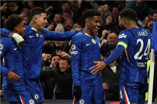 Champions League: Η Τσέλσι διέλυσε τη Μπαρτσελόνα, πάρτι της Λεβερκούζεν στην έδρα της Σίτι και απόδραση της Γιουβέντους