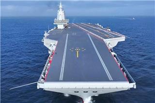 Επίδειξη ισχύος από την Κίνα, σε υπηρεσία το πιο εξελιγμένο αεροπλανοφόρο της, το Fujian