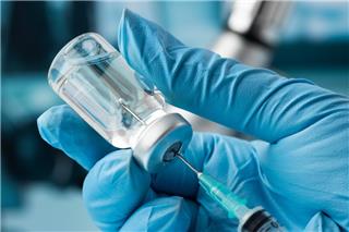 Σε έξαρση στα κρούσματα γρίπης και κορονοϊού – Τι ισχύει για τα εμβόλια