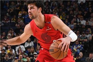 Μπακς - Μπλέιζερς 103-115: Τέσσερις σερί ήττες χωρίς Γιάννη