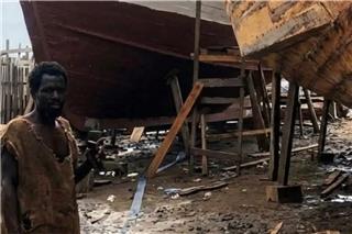 Ψευδοπροφήτης προέβλεψε το τέλος του κόσμου ανήμερα Χριστουγέννων - Οργισμένοι όσοι τον πίστεψαν έκαψαν τη Κιβωτό του