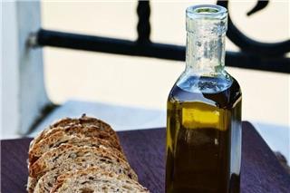 H Ισπανία μηδενίζει τον ΦΠΑ στο ελαιόλαδο
