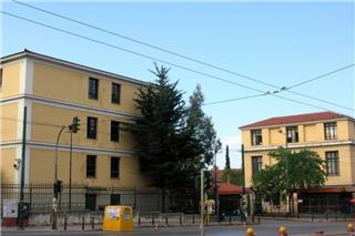 Τηλέφωνο για βόμβα στα δικαστήρια της Ευελπίδων