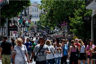 Αύξηση εισαγωγών και θανάτων από κορωνοϊό, καλπάζουν οι μεταλλάξεις ‑ 21 νεκροί, 575 εισαγωγές και 13 διασωληνωμένοι