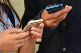 Προσοχή απάτη! Μηνύματα SMS και emails που χρησιμοποιούν το όνομα του Δήμου Αθηναίων