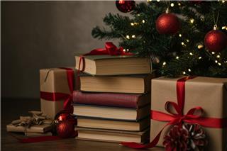 Βιβλίο για δώρο: Αυτά είναι τα best sellers, για να μην ψωνίσεις... στα τυφλά