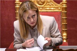 Μελόνι: Ηταν μια δύσκολη χρονιά, αλλά μην ανησυχείτε η επόμενη θα είναι χειρότερη