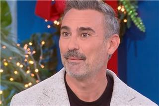 Γιώργος Καπουτζίδης για την Ειρήνη Κουμαριανού: «Με πήρε η κόρη της και μου είπε “πρέπει να έρθεις”»