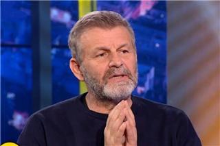 Απ. Γκλέτσος για μετανάστες: «Θα έπρεπε να τους φέρουν ιερόδουλες από τα δικά τους μέρη για να μην γίνουν φονιάδες»