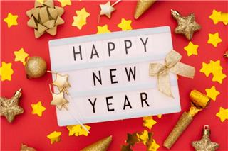 Τα ζώδια σήμερα 1/1: Πώς ξεκινά πραγματικά η νέα χρονιά για το ζώδιό σου