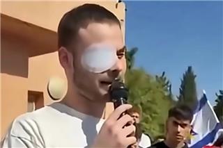 «Έτρωγα όπως τρώει ένας σκύλος, σου βάζουν αλυσίδες στα πόδια»