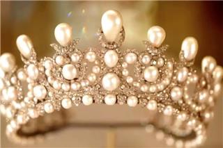 Λούβρο: Πληροφορίες ότι οι κλέφτες προσέγγισαν ισραηλινή εταιρεία για να πουλήσουν τα κοσμήματα στο Darknet