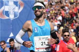 «Ήσουν πρεζάκιας και τώρα τρέχεις Μαραθώνιο» έλεγα στον εαυτό μου - Η ιστορία δεύτερης ευκαιρίας του Παναγιώτη Καραΐσκου