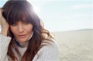 Η Έλενα Κρίστενσεν έκλεισε τα 57 και βούτηξε σε παγωμένα νερά