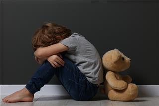 Κρήτη: Σύλληψη ζευγαριού μετά από καταγγελία για κακoπoίηση των οχτώ ανήλικων παιδιών τους