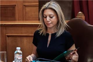 «Για ποιον λόγο βάλατε αυτόν τον όρο;»: Καρυστιανού εναντίον Βορίδη για δηλώσεις του σχετικά με την προανακριτική