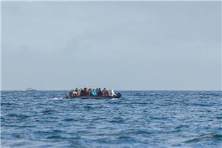 Τραγωδία με 3 νεκρούς ανοικτά της Γαύδου: Βίντεο ντοκουμέντο, φωνάζουν «βοήθεια» πάνω στη βάρκα