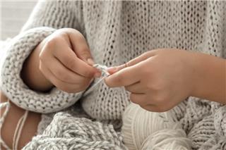 Κέντημα και πλέξιμο το νέο μάθημα στο Δημοτικό Σχολείο