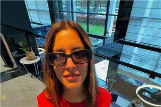 Σάττι: «Αυτός ο μήνας ήταν ειλικρινά χάλια» – Οι νέες φωτογραφίες από το νοσοκομείο με τους ορούς στα χέρια