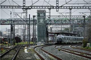 ΟΣΕ: Διαψεύδει ότι μπήκε τρένο σε λάθος γραμμή στη Λάρισα