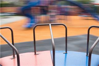 Ίλιον: 89χρονος θώπευσε ανήλικη σε παιδική χαρά και της πρότεινε να συνευρεθούν έναντι αμοιβής