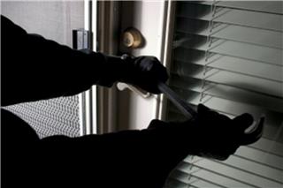 Θεσσαλονίκη: Διαρρήκτες έπεσαν από μπαλκόνι έξι μέτρων στην προσπάθεια διαφυγής τους