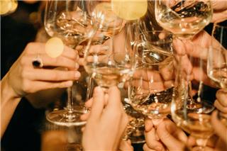 Τα ζώδια σήμερα 29/11: Σήμερα σου έρχεται μια ιδέα σαν σπίθα