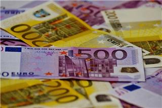 Κύπρος: Πού βρήκε τις 15.000 ευρώ ο μαθητής που μοίραζε λεφτά στο σχολείο