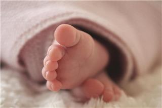 Τα νοσοκομεία «Έλενα» και «Αλεξάνδρα» διαψεύδουν ότι έχουν «πτέρυγα εγκαταλελειμμένων μωρών»