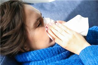 Σε επαγρύπνηση τα συστήματα υγείας για την πρόωρη άνοδο της γρίπης