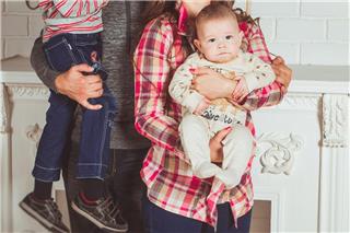 Ο δήμος που δίνει 3.000 ευρώ για την απόκτηση τρίτου παιδιού - Ποιοι είναι οι δικαιούχοι