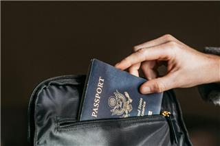 Νέο διαβατήριο: Πότε εκδίδεται, πότε δεν χορηγείται και πόσο διαρκεί – Όλες οι αλλαγές και τα κόστη