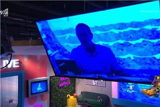 Στο… σκοτάδι το Ράδιο Αρβύλα: «Θα ανάψεις ποτέ τα φώτα, αγόρι μου;»