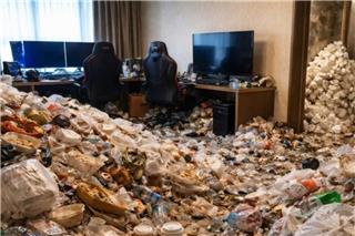 «Ήταν κόλαση»: Καθαρίστρια μπήκε σε δωμάτιο ξενοδοχείου gamer μετά από δύο χρόνια