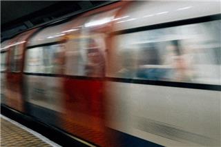 Πώς θα κινηθούν τα ΜΜΜ τα Χριστούγεννα: Οι συχνότητες σε μετρό, τραμ και λεωφορεία