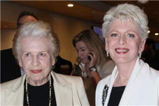 Πέθανε η Σύλβα Ακρίτα, η πρώτη γυναίκα βουλευτής στην ιστορία του ΠΑΣΟΚ – Η ανάρτηση της κόρης της, Έλενας Ακρίτα