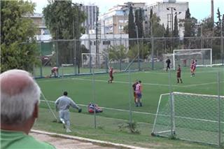 Χαμός σε αγώνα της ΕΠΣΑ: Ποδοσφαιριστής αποβλήθηκε γιατί κλώτσησε και γρονθοκόπησε αντιπάλους του