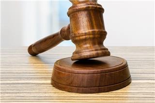 Καταδικάστηκε ο τενόρος για τον ξυλοδαρμό του γιου του