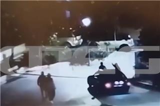 Αναστάτωση σε γειτονιά της Πετρούπολης - Συμμορία ανηλίκων καίει κάδους και προκαλεί φασαρίες