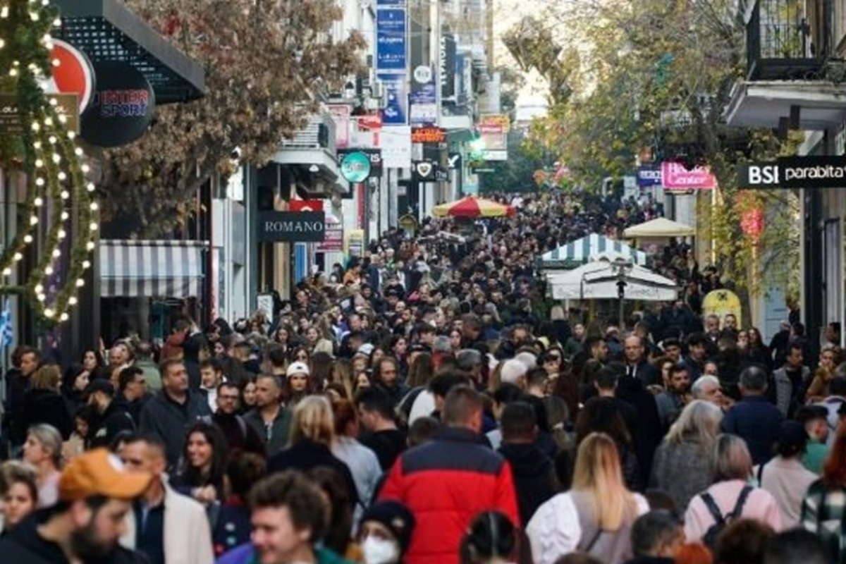 Κλειστά τα μαγαζιά και τα σούπερ μάρκετ σήμερα ‑ Πότε ανοίγουν πάλι τα καταστήματα