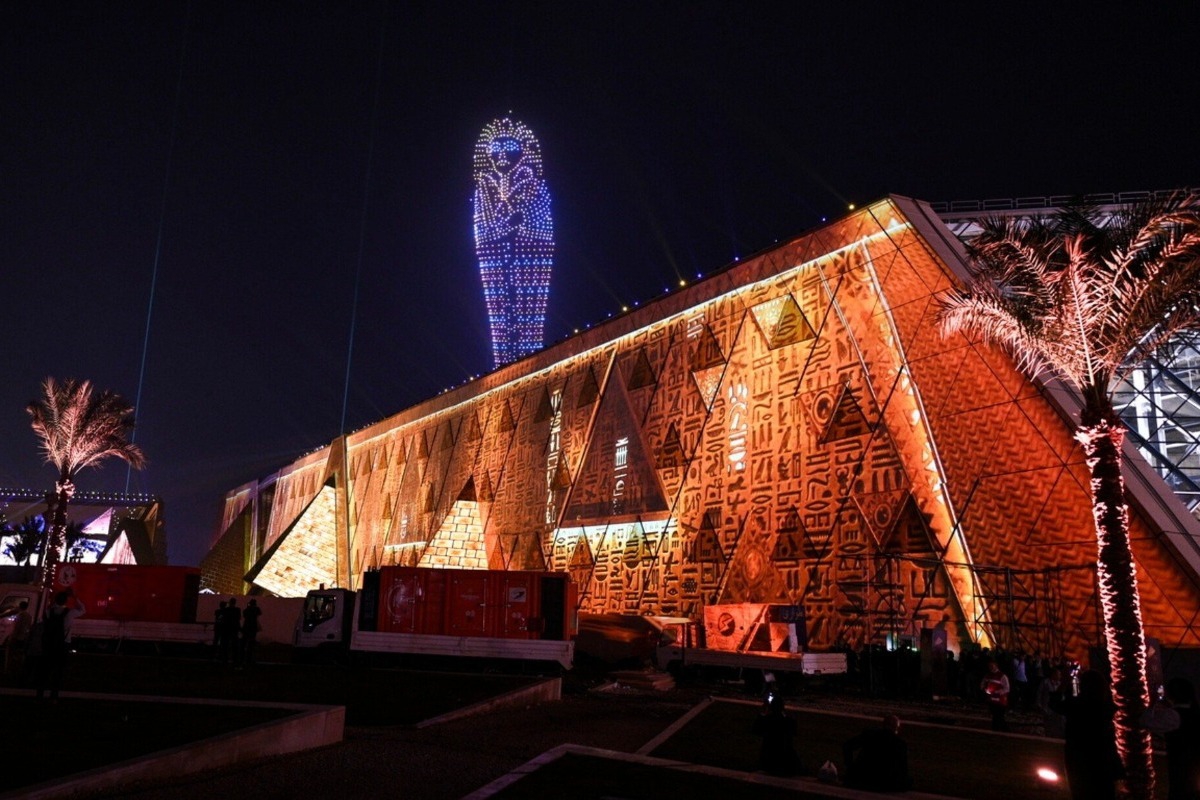 Μεγάλο Αιγυπτιακό Μουσείο: Όσα έγιναν στα εγκαίνια ‑ Φαραωνικό θέαμα στο Κάιρο