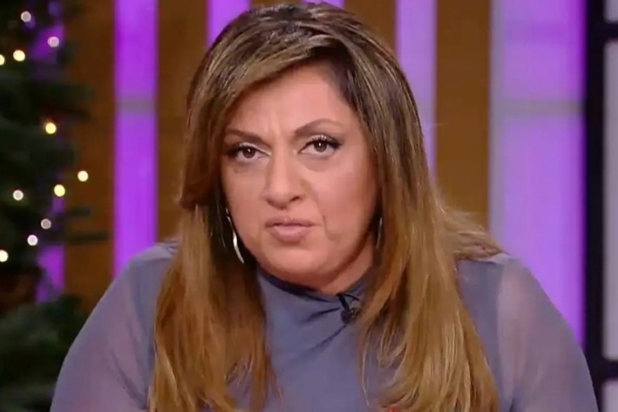 Σοφία Μουτίδου: «Είχα την τύχη να μην είμαι σεξουαλικά ποθητή, το διαχειρίζομαι στον ψυχολόγο μου»